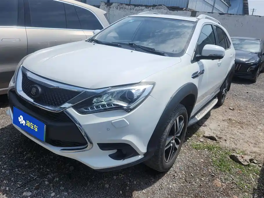 BYD Tang New Energy 2016