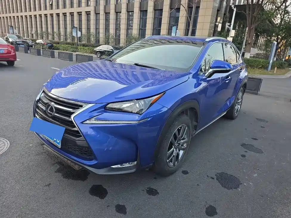 Lexus NX 2015