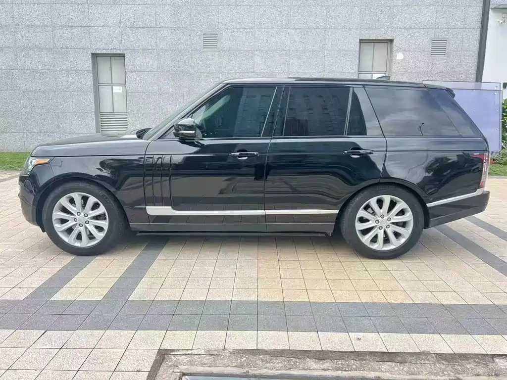 Land Rover Range Rover — миниатюра 3