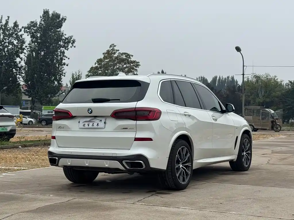 BMW X5 (Import) — миниатюра 6
