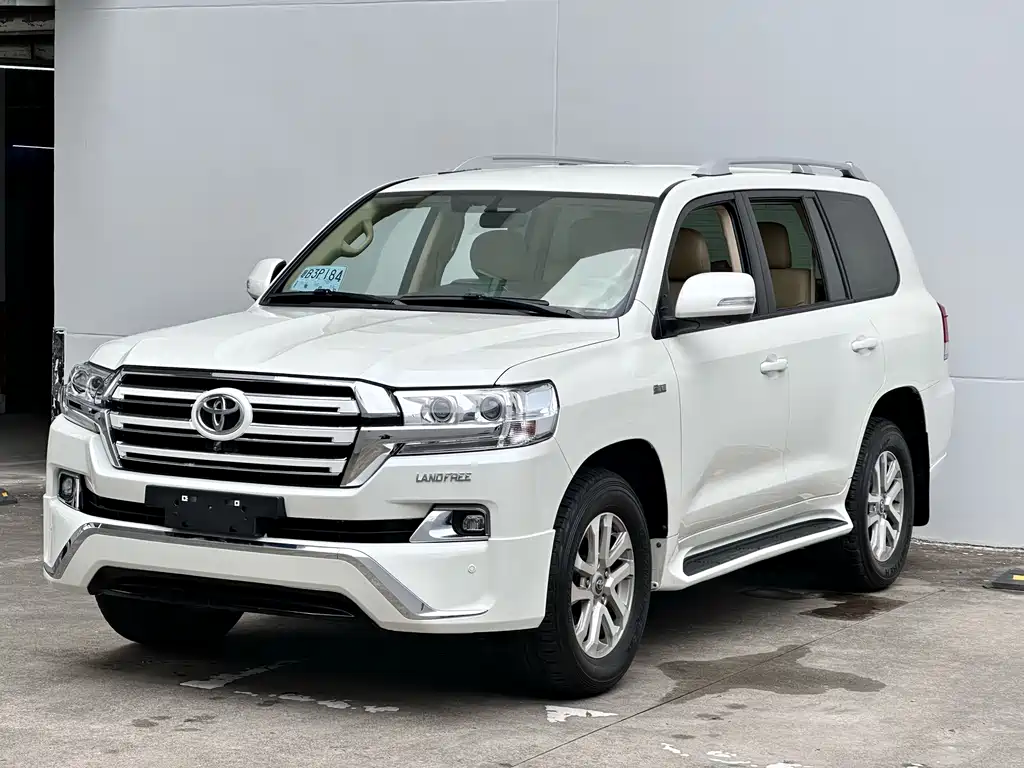 Toyota Land Cruiser 2016