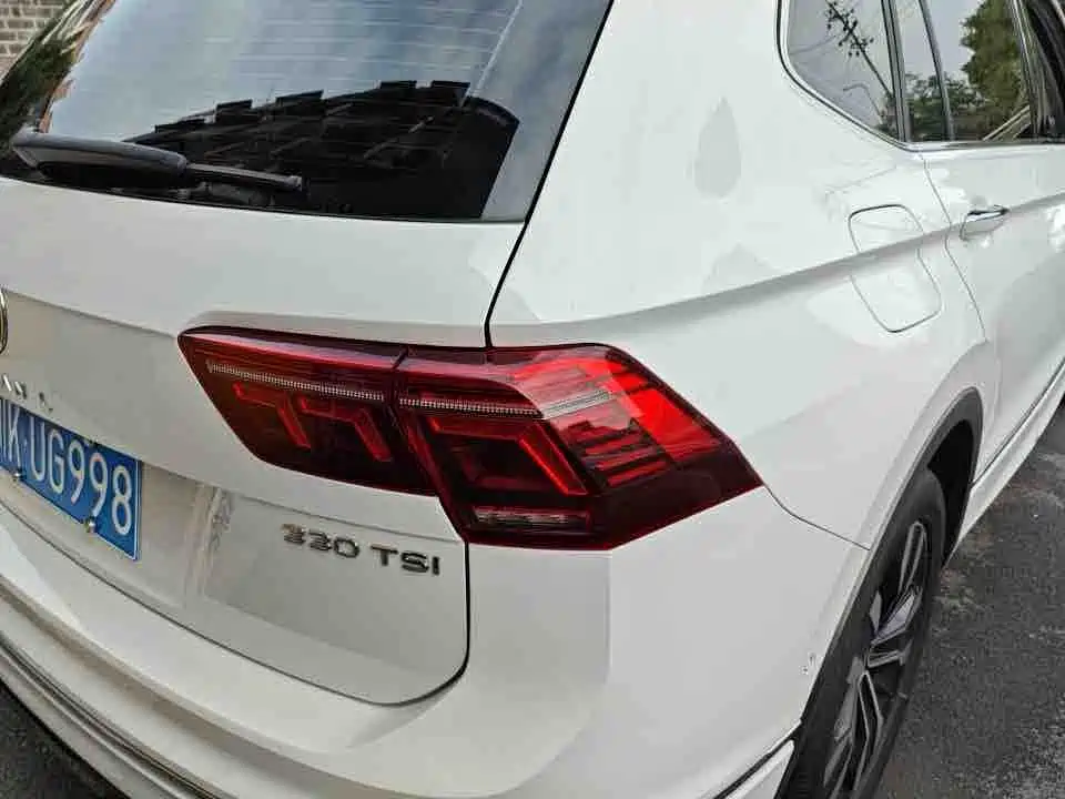 Volkswagen Tiguan L — миниатюра 9