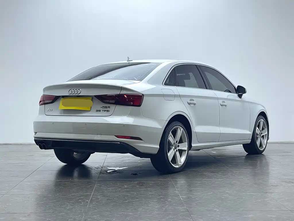 Audi A3 2018 30 Limousine 35 TFSI
