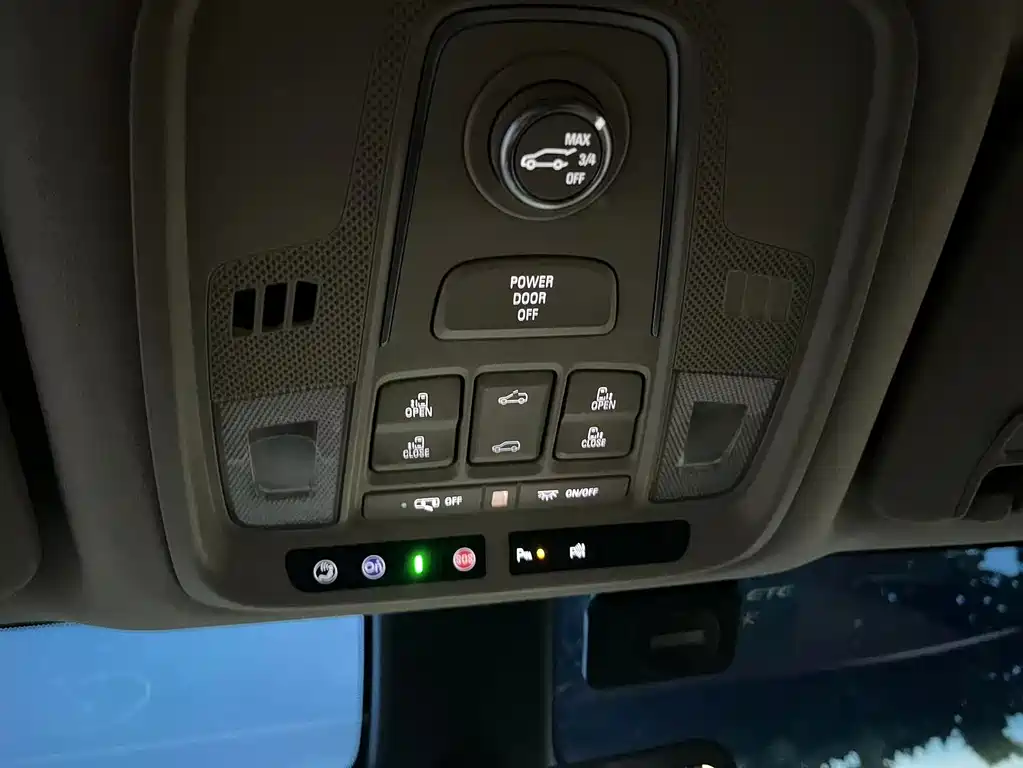 Buick GL8 — миниатюра 13