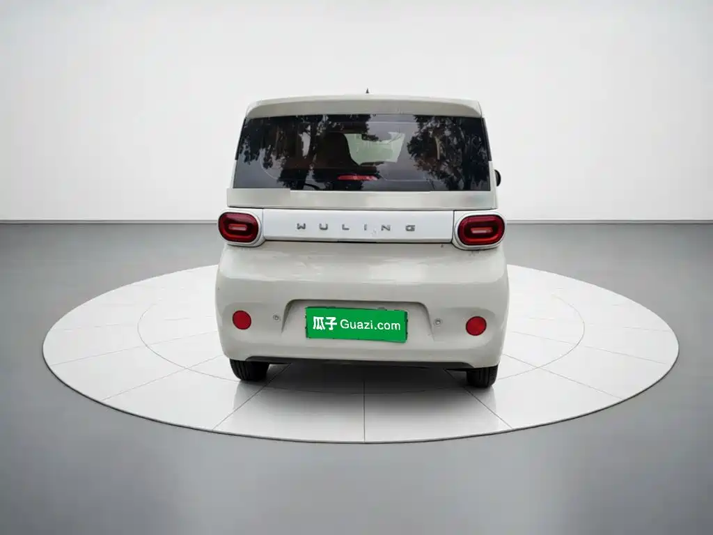 Wuling MINIEV — миниатюра 3