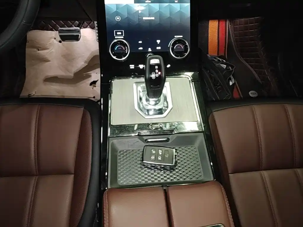 Land Rover Evoque — миниатюра 13