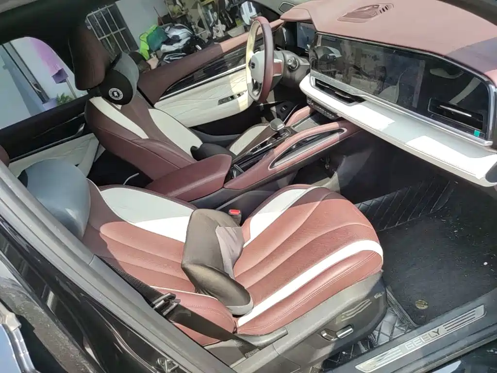 Geely Xingyue L — миниатюра 25