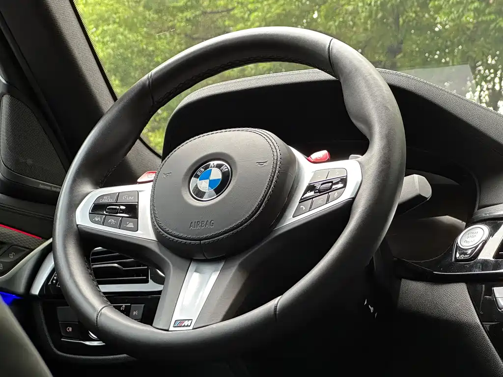 BMW 5 Series (Import) — миниатюра 16