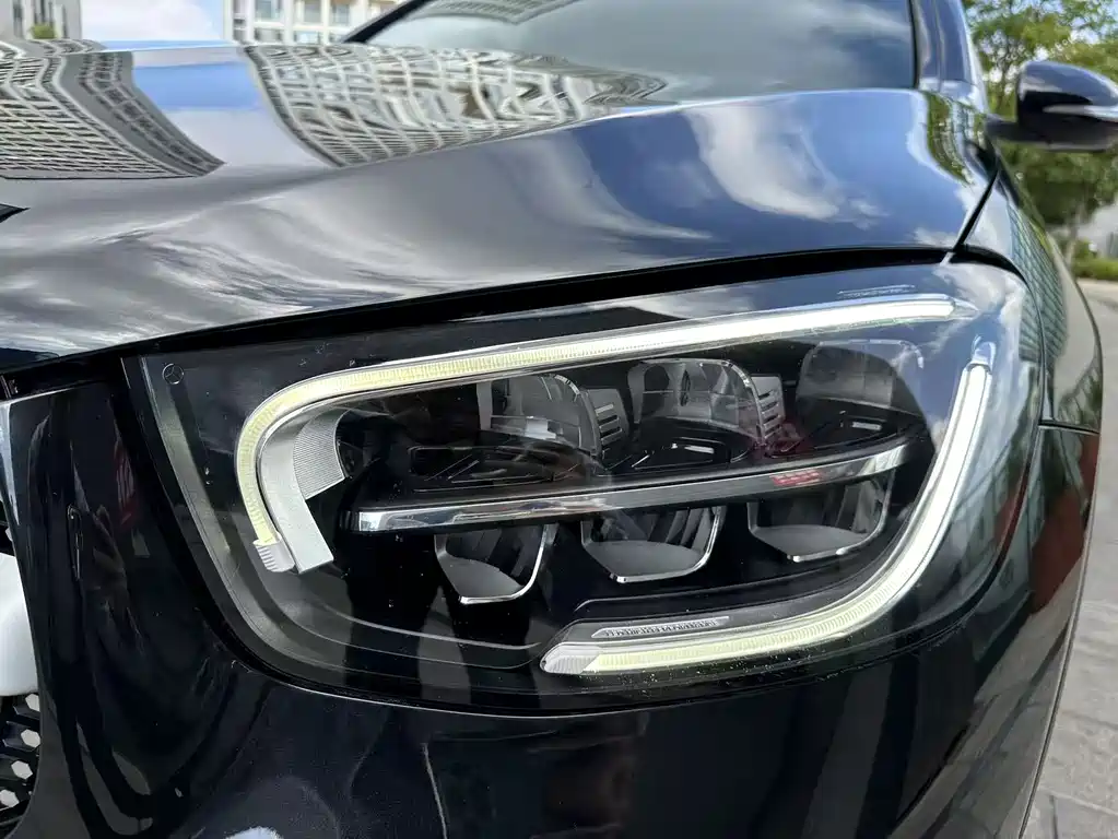 Mercedes-Benz GLC — миниатюра 24