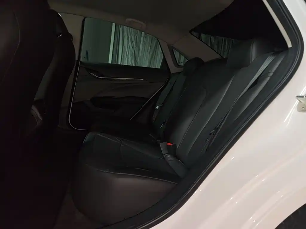 Buick Excelle — миниатюра 17