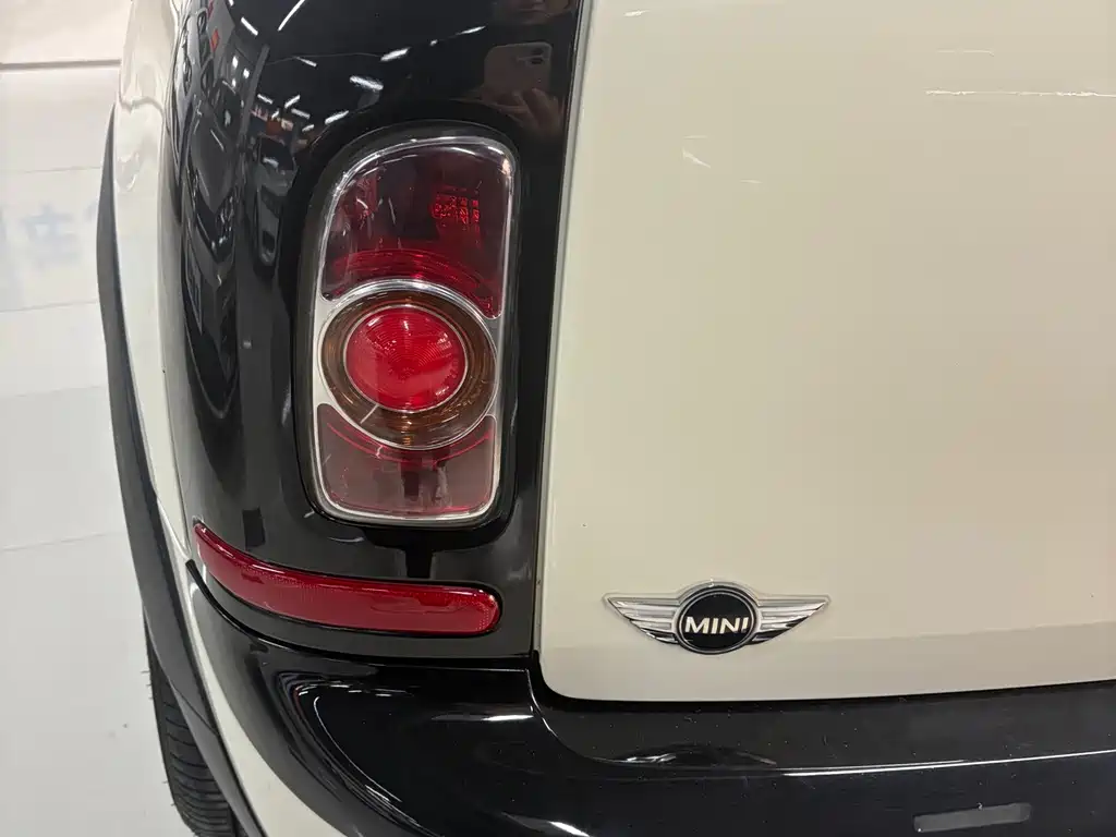 MINI Mini Clubman — миниатюра 13