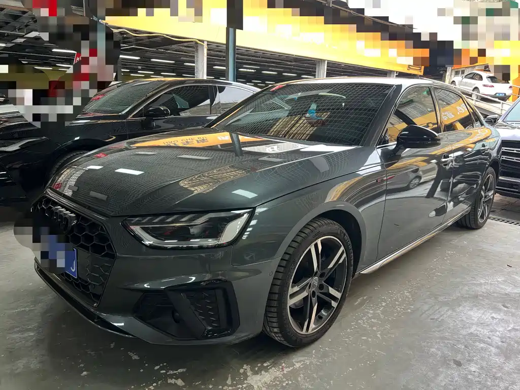 Audi A4L 2021