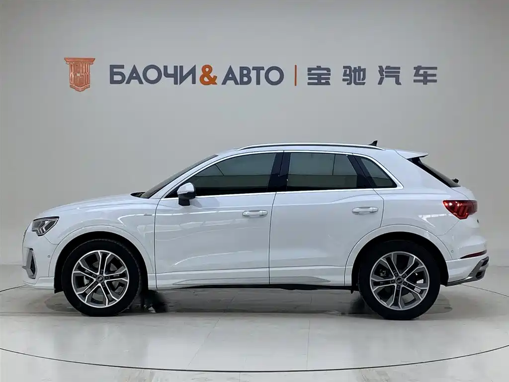 Audi Q3 2022 35 TFSI Fashion