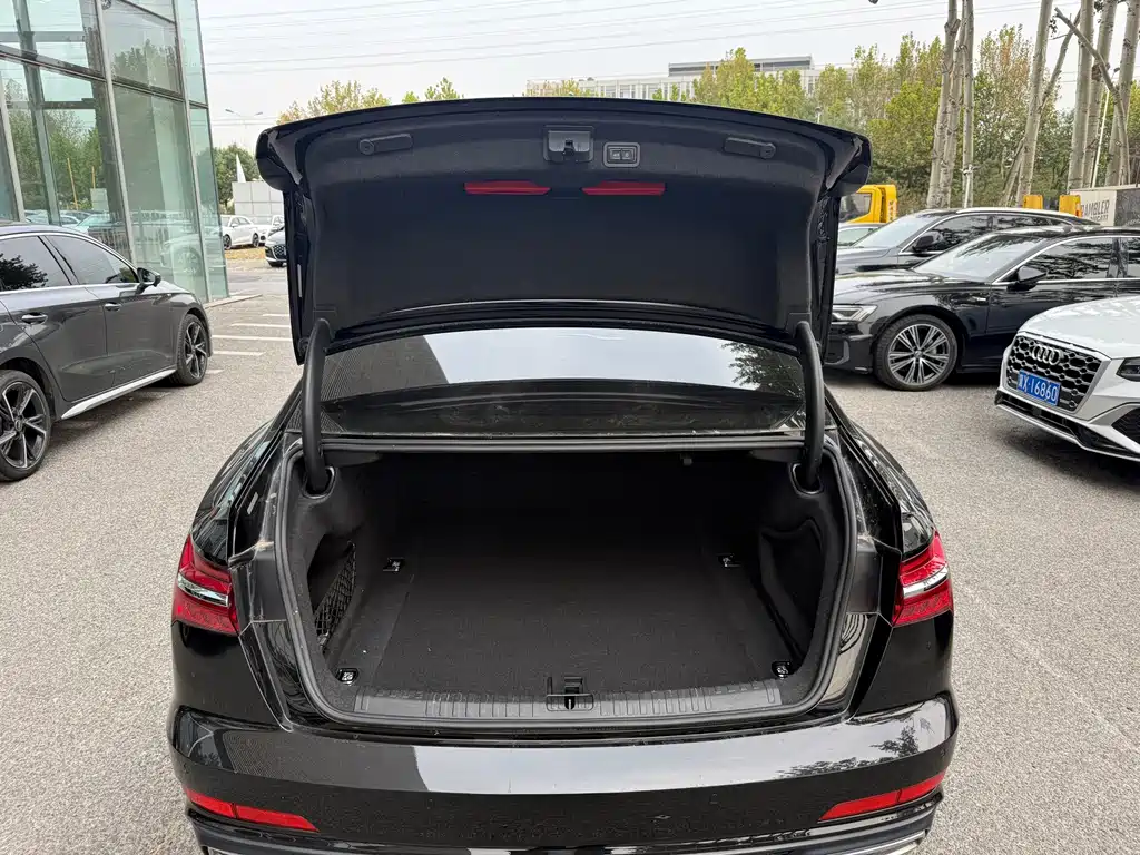 Audi A6L — миниатюра 17
