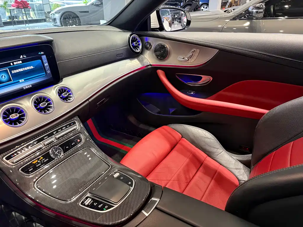 Mercedes-Benz E-Class (Import) — миниатюра 9