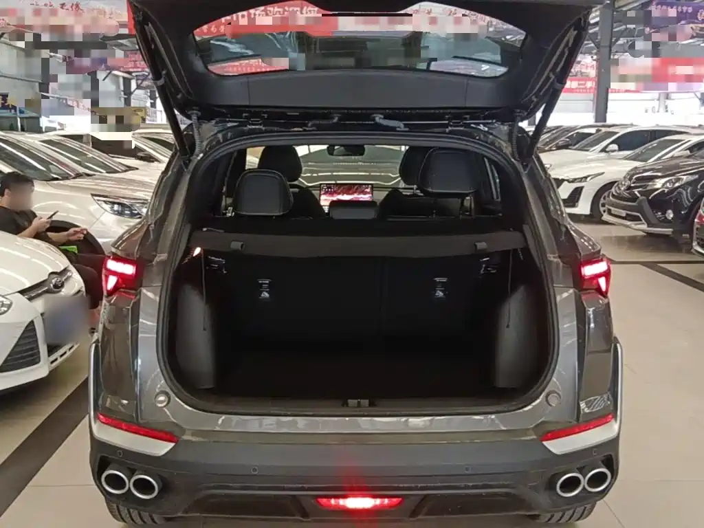 Geely Binyue — миниатюра 19