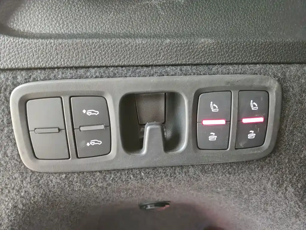 Audi Q7 — миниатюра 22