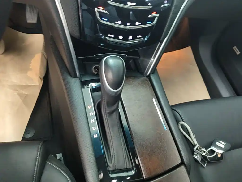 Cadillac XTS — миниатюра 14