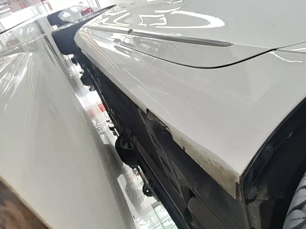 Cadillac XTS — миниатюра 22