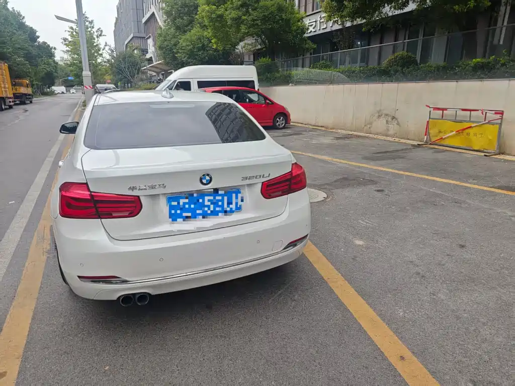 BMW 3 Series — миниатюра 5