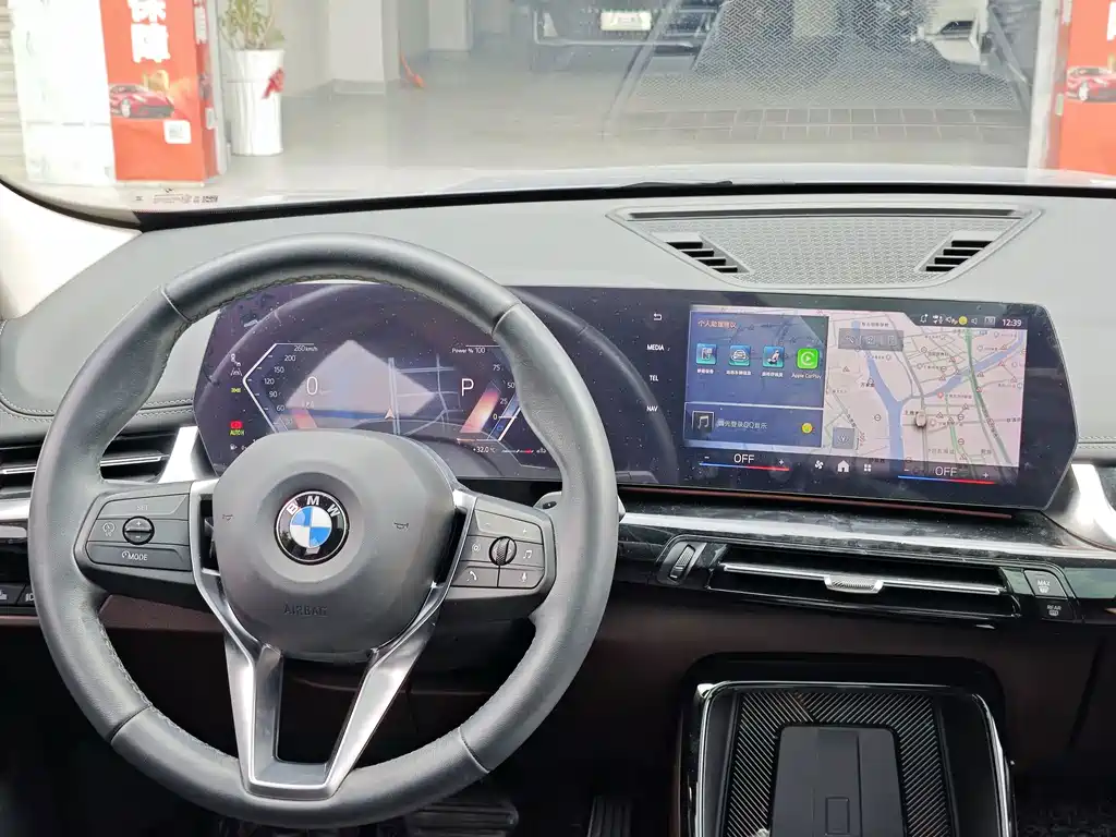 BMW X1 — миниатюра 7