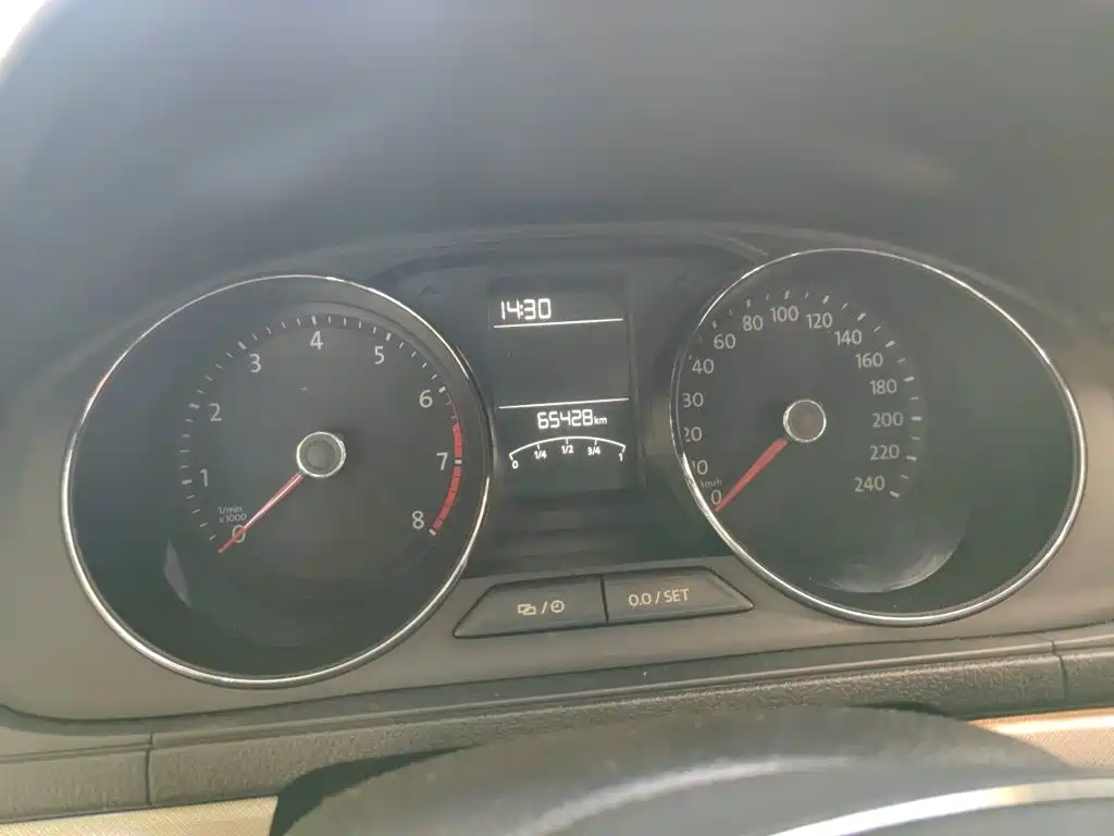 Volkswagen Lavida — миниатюра 7