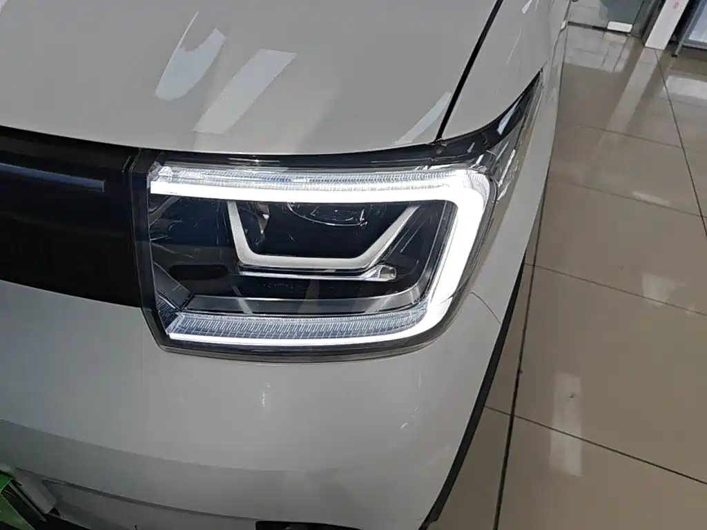 Wuling MINIEV — миниатюра 24