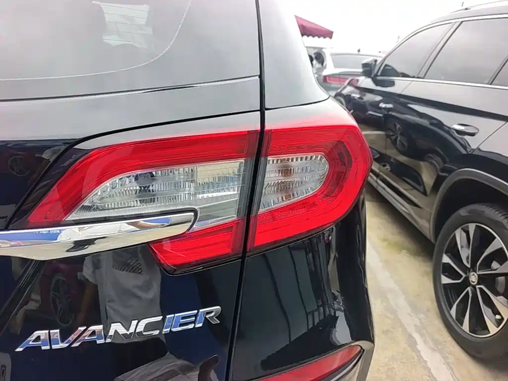 Honda Avancier — миниатюра 8