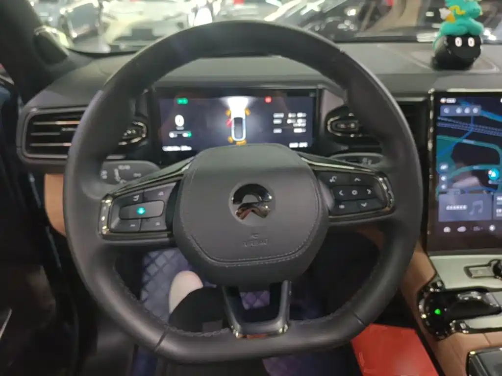 NIO ES6 — миниатюра 11