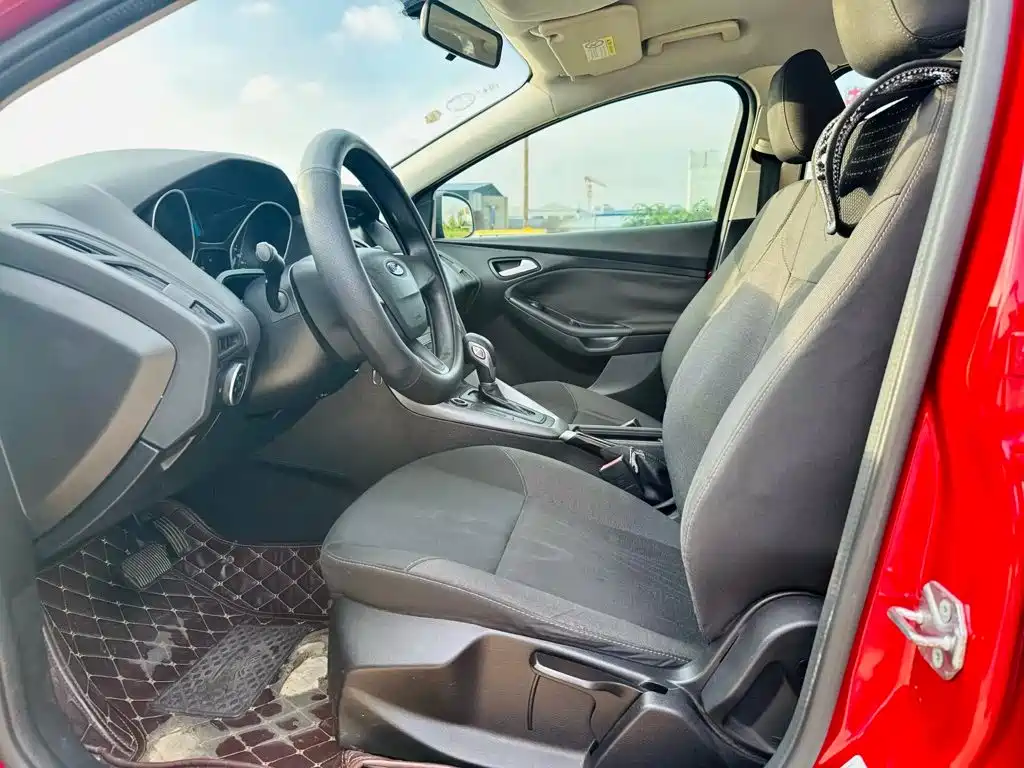 Ford Focus — миниатюра 9
