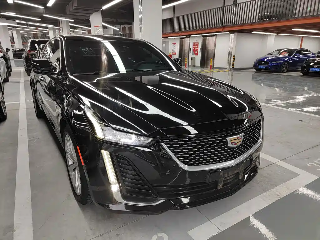 Cadillac CT5 — миниатюра 2