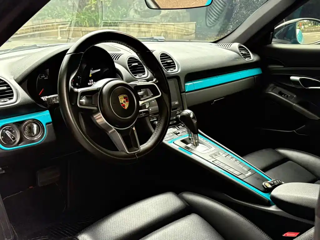 Porsche 718 2020 Cayman 2.0T