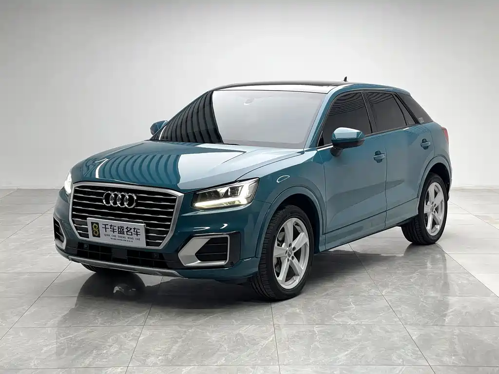 Audi Q2L 2021
