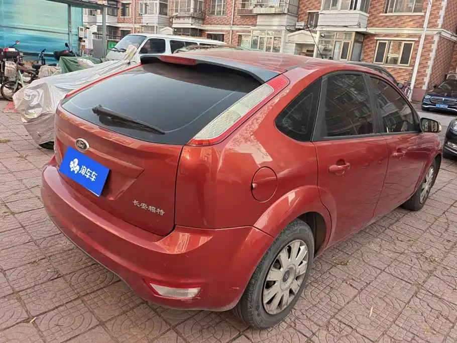 Ford Focus — миниатюра 3