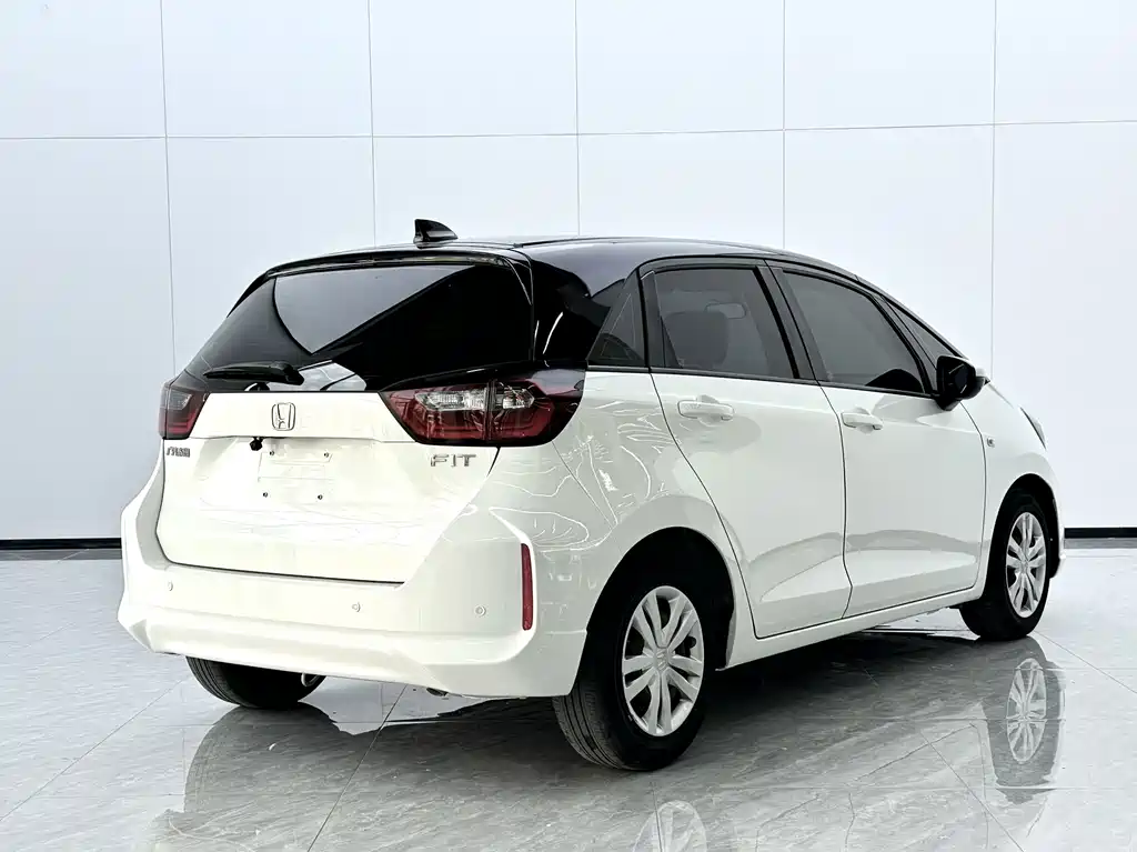 Honda Fit — миниатюра 14