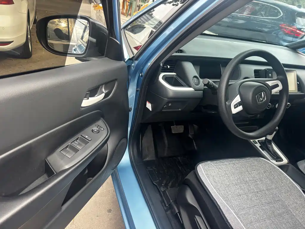 Honda Fit — миниатюра 11