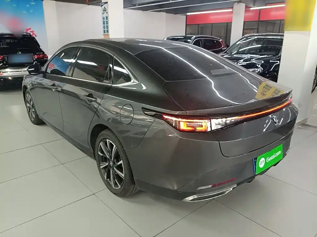Changan Eado — миниатюра 5