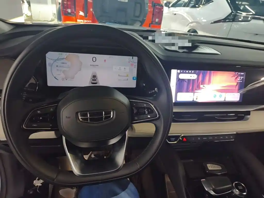 Geely Xingyue L — миниатюра 10
