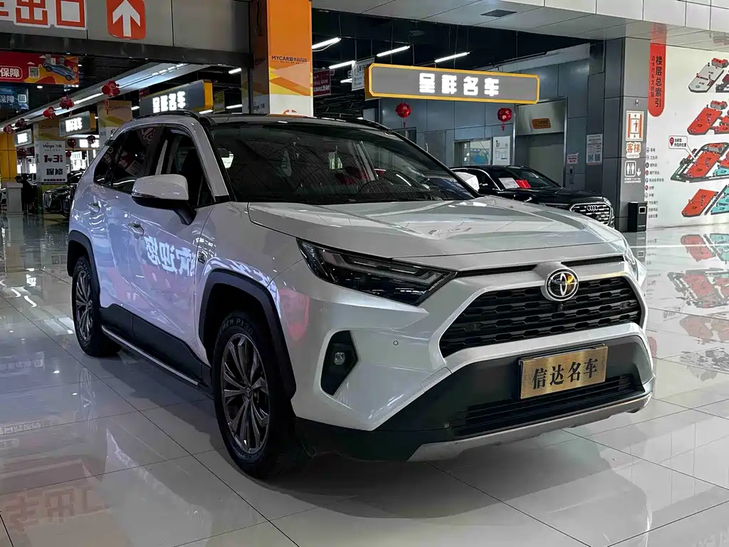 Toyota RAV4 — миниатюра 3