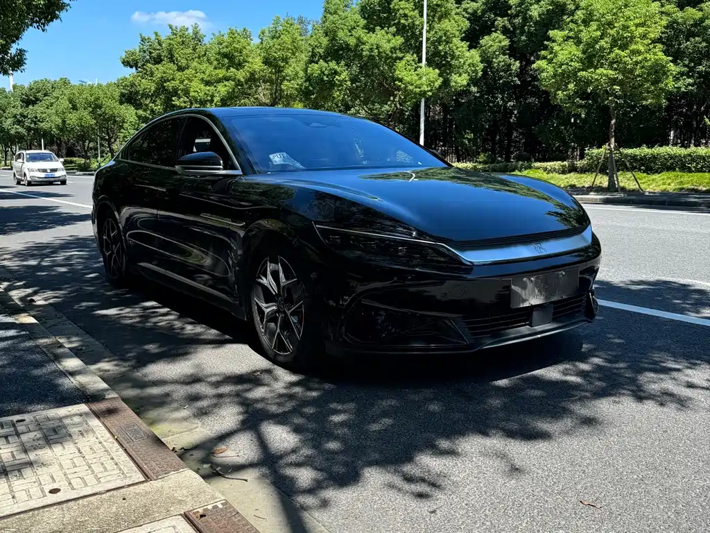 BYD Han — миниатюра 3