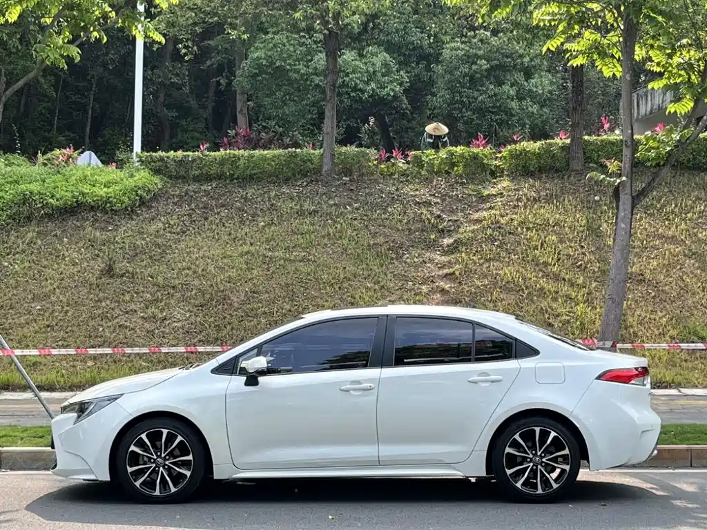 Toyota Corolla Levin 2019 185T CVT Sport V