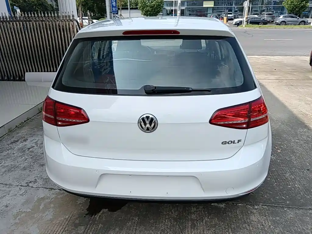 Volkswagen Golf — миниатюра 6