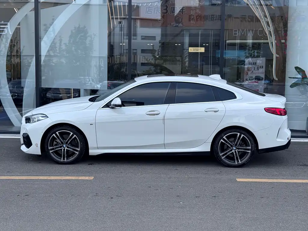 BMW 2 Series (Import) — миниатюра 4