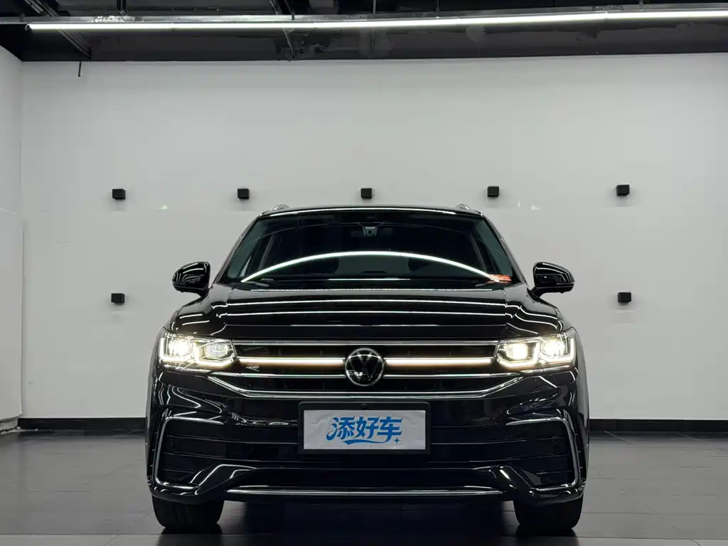 Volkswagen Tiguan L 2023