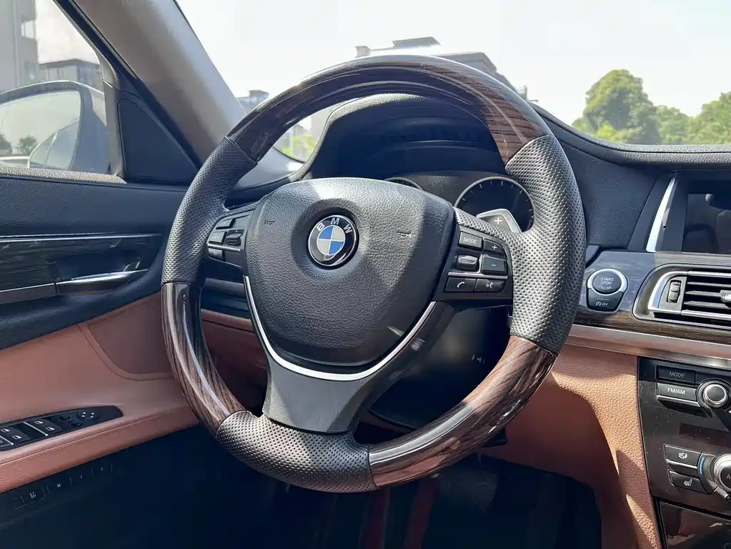 BMW 7 Series — фотографии объявления, Фото 12