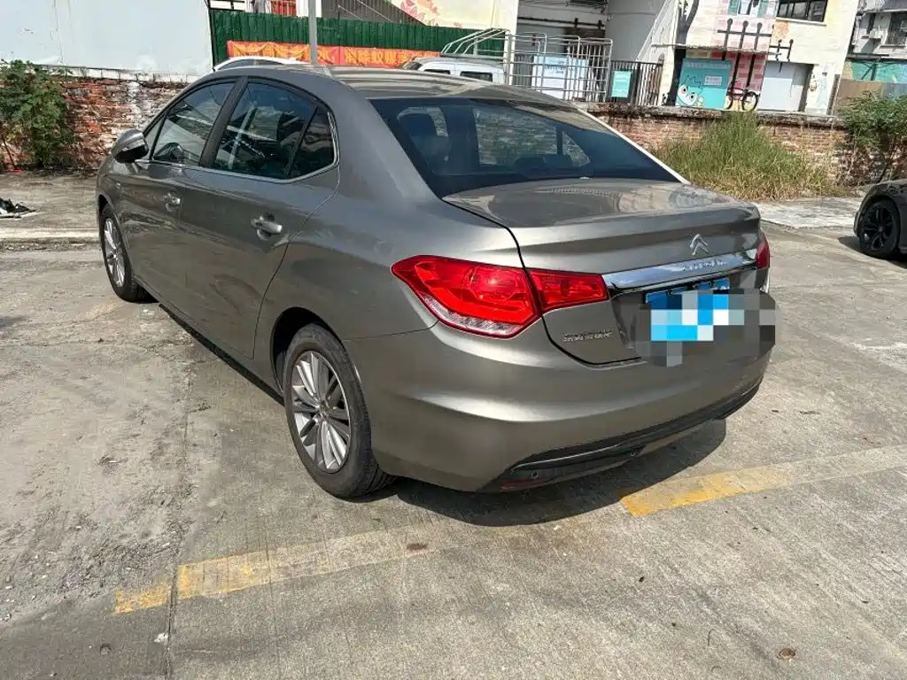 Citroen C4L — миниатюра 6