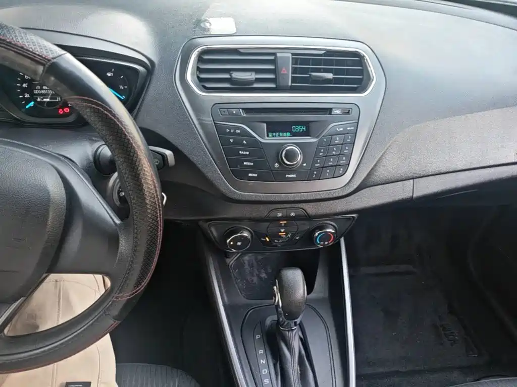 Ford Escort — миниатюра 13