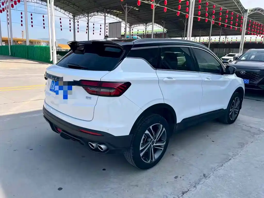 Geely Binyue — миниатюра 5