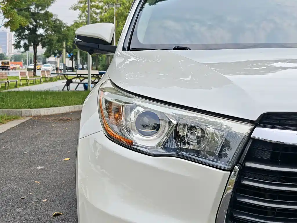 Toyota Highlander — миниатюра 4