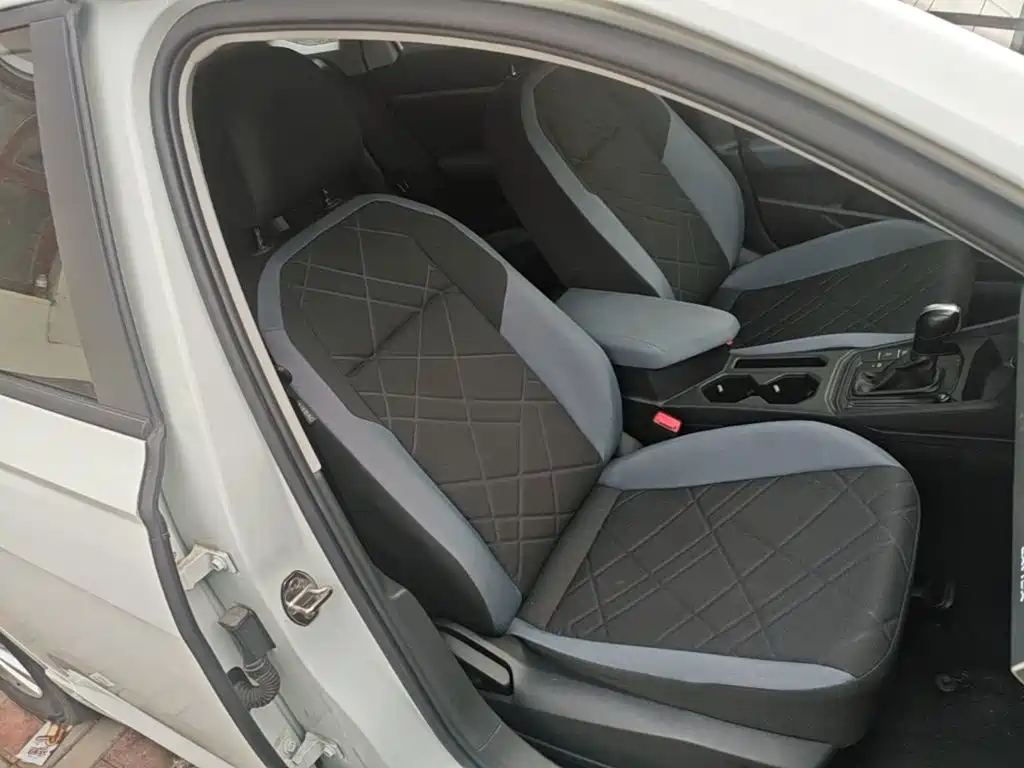 Volkswagen Lavida — миниатюра 25